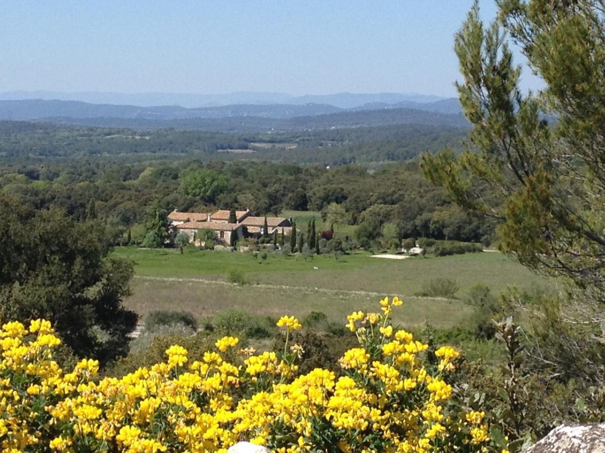 Mas De La Rivoire B&B Villevieille Bagian luar foto