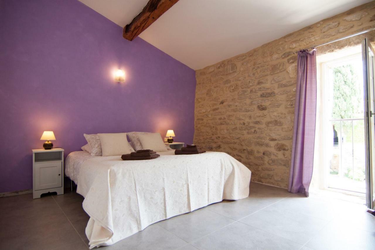 Mas De La Rivoire B&B Villevieille Bagian luar foto
